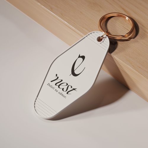 key_chain_mockup_02